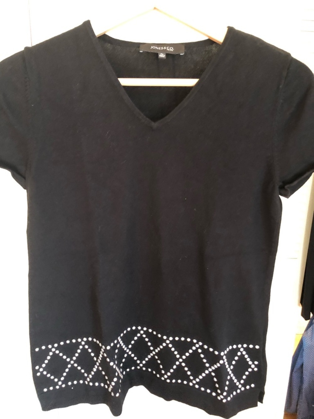 Jones New York Black V-Neck Short Sleeve Top with Silver Stud Hem